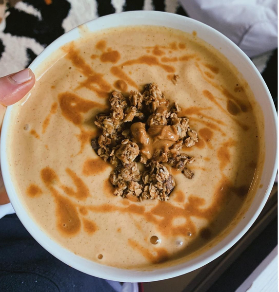 Pumpkin Spice Smoothie Bowl